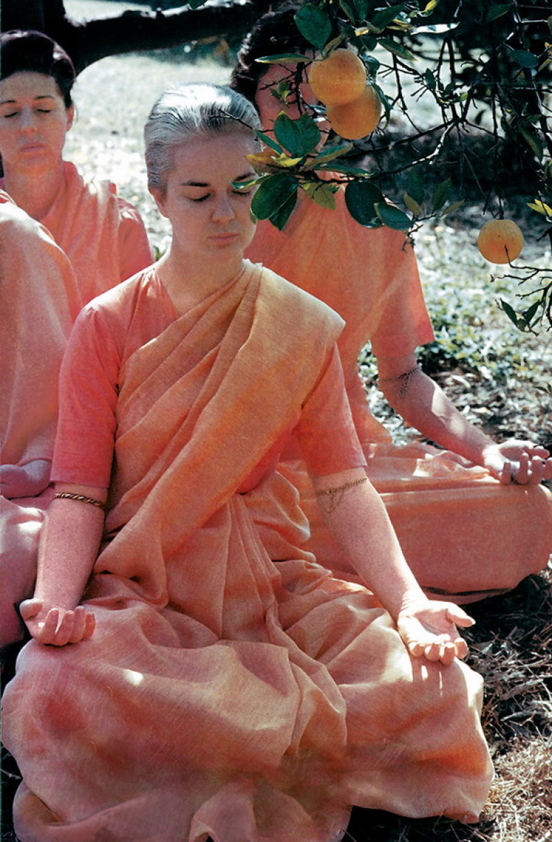 Sri Sri Mrinalini Mata A Channel of the Guru’s Love and Wisdom
