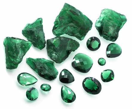 Advantages of Wearing Emerald